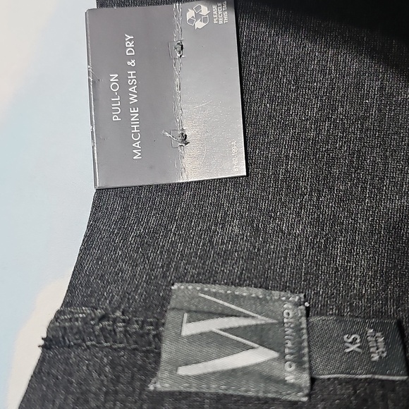 Worthington Charcoal Gray Pull On Straght Ankle Leggings New XS - Picture 3 of 7